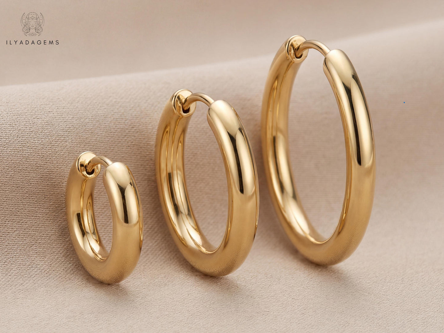 Gold Hammered Hoop Earrings Set