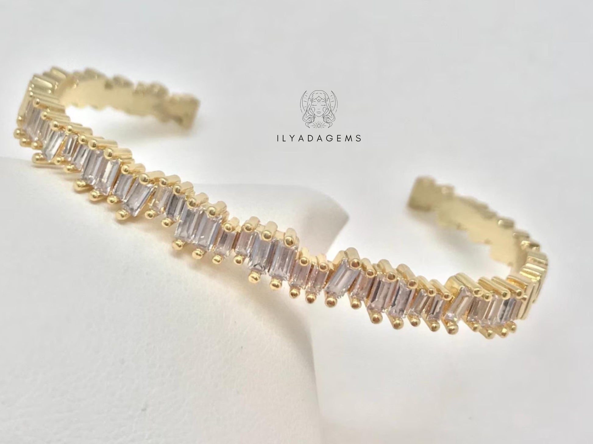 Cuff Cubic Zirconia Clear Bracelet
