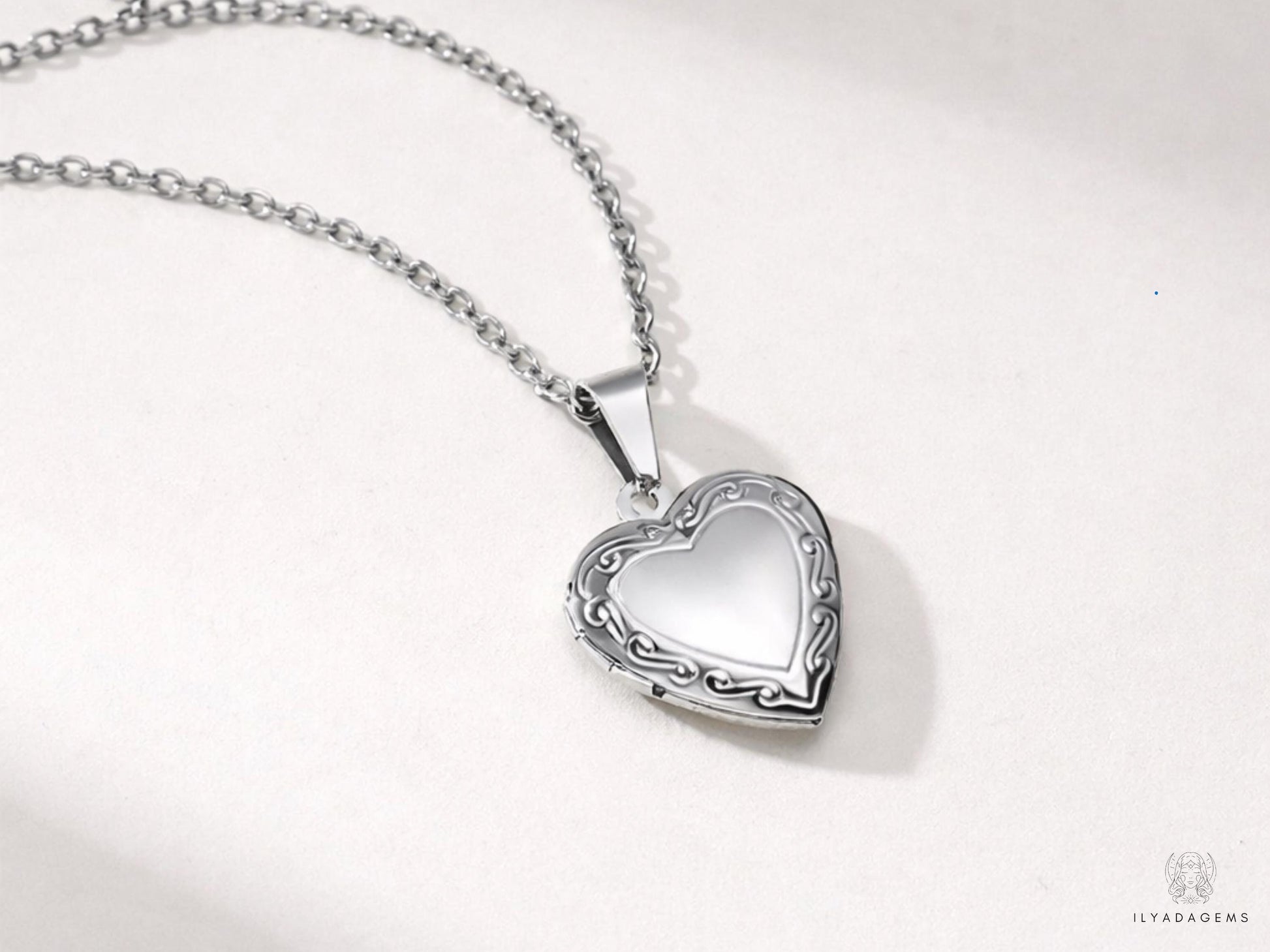 Heart Shaped Photo Locket Necklace